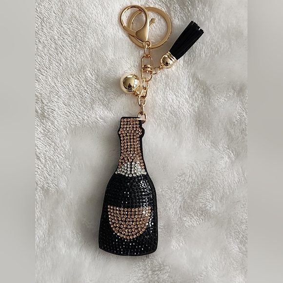 Accessories - Elegant Champagne Bottle Keychain New Years Eve Bag Charm